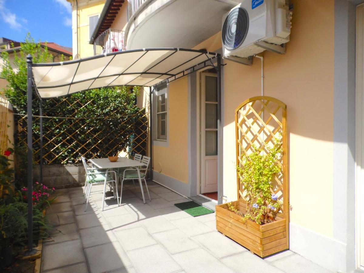 Appartamento Porta Elisa ลุคคา ภายนอก รูปภาพ