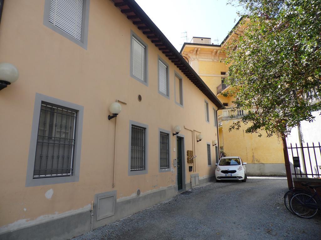 Appartamento Porta Elisa ลุคคา ภายนอก รูปภาพ